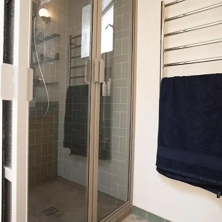 Daire Large Love Nest Near Montmartre